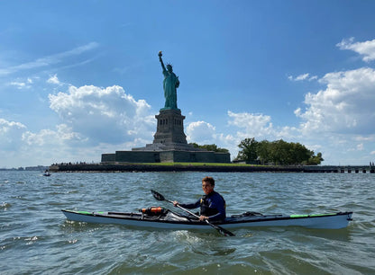 Manhattan Island Circumnavigation, NYC: TRAK Day Tour (May-October)