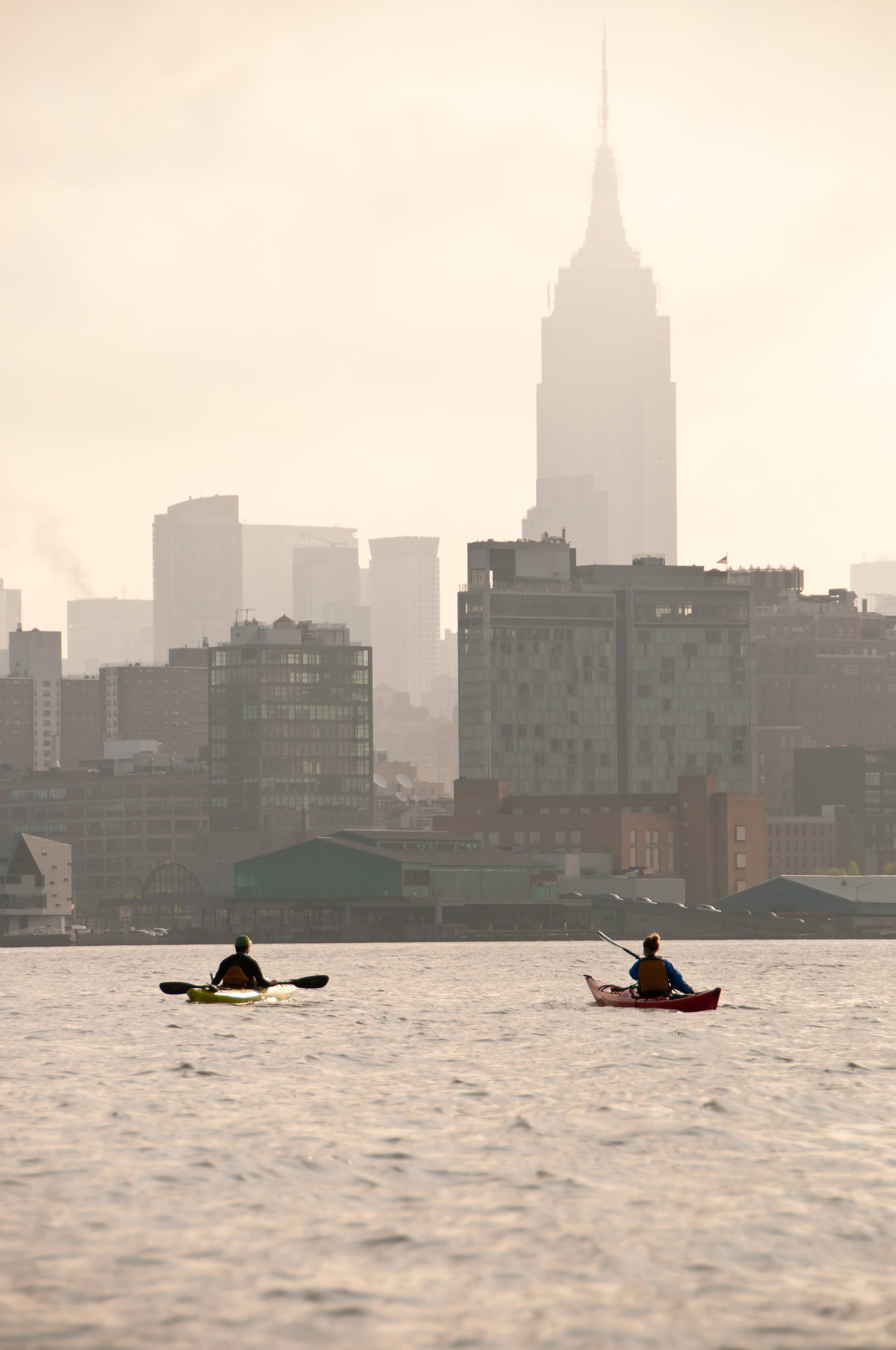 Manhattan Island Circumnavigation, NYC: TRAK Day Tour (May-October)